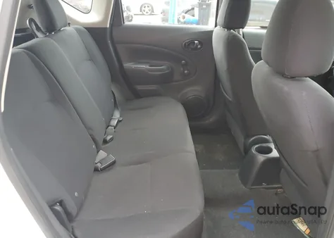 2015 Nissan Versa Note S z USA, uszkodzony, nr VIN 3N1CE2CP2FL379391